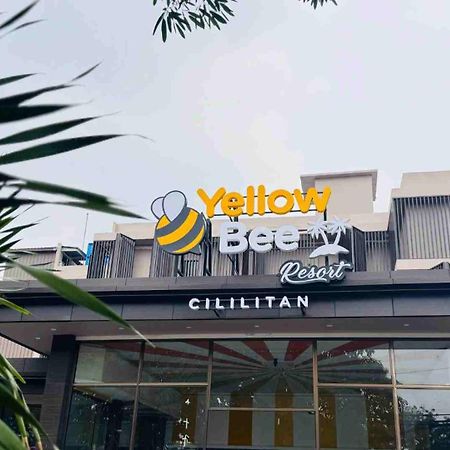 ג'קרטה Yellow Bee Resort Cililitan מראה חיצוני תמונה