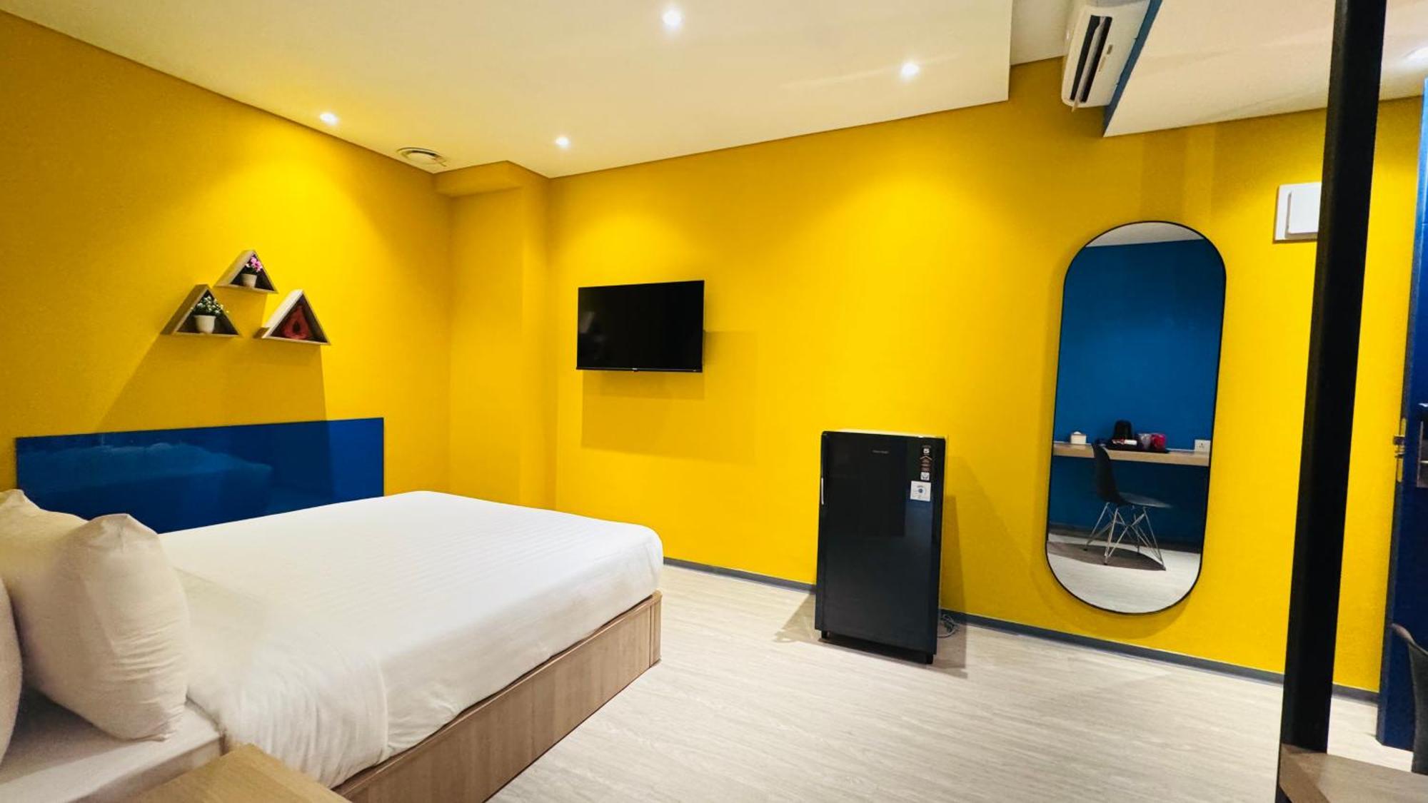 ג'קרטה Yellow Bee Resort Cililitan מראה חיצוני תמונה