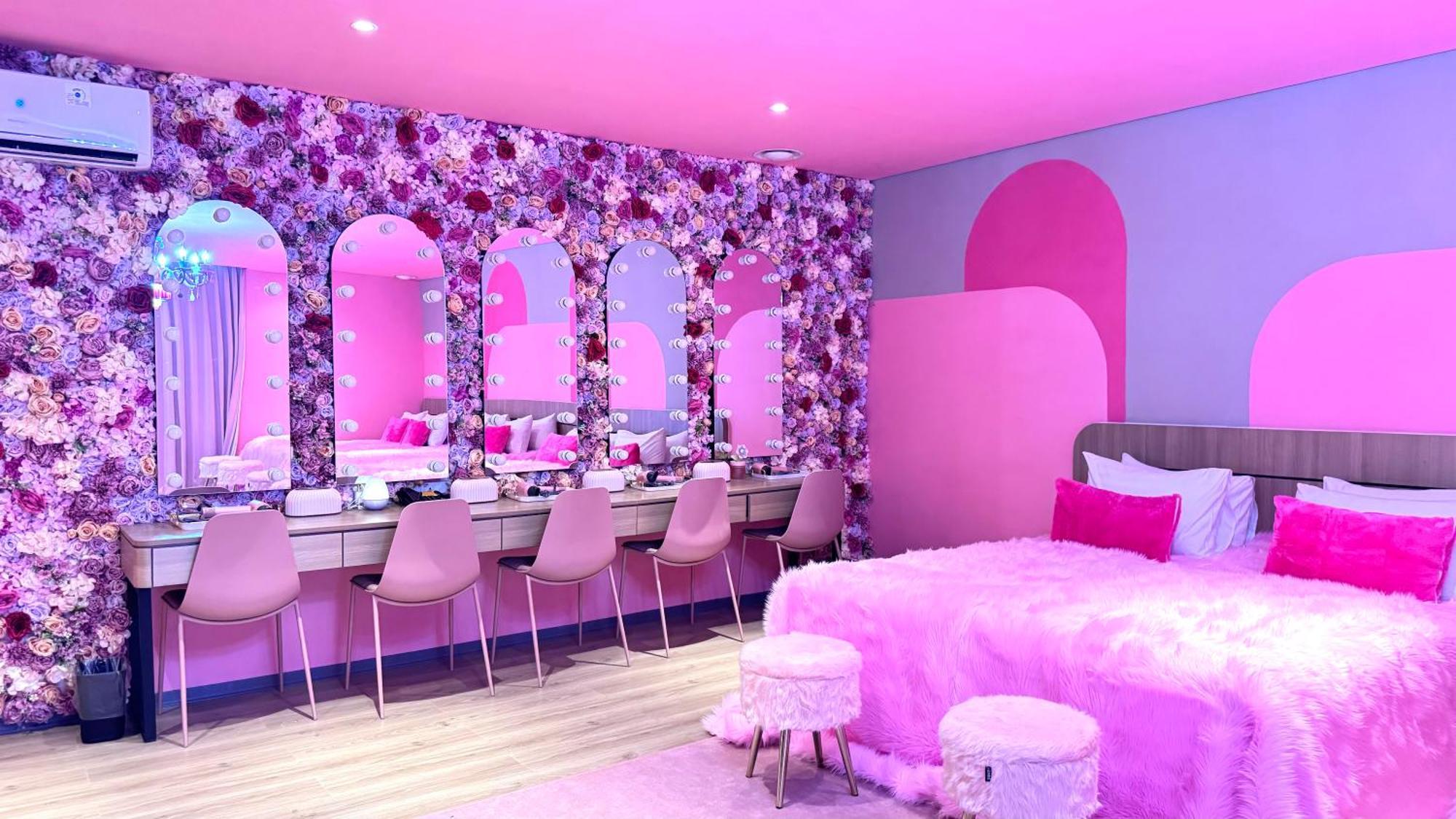 ג'קרטה Yellow Bee Resort Cililitan מראה חיצוני תמונה