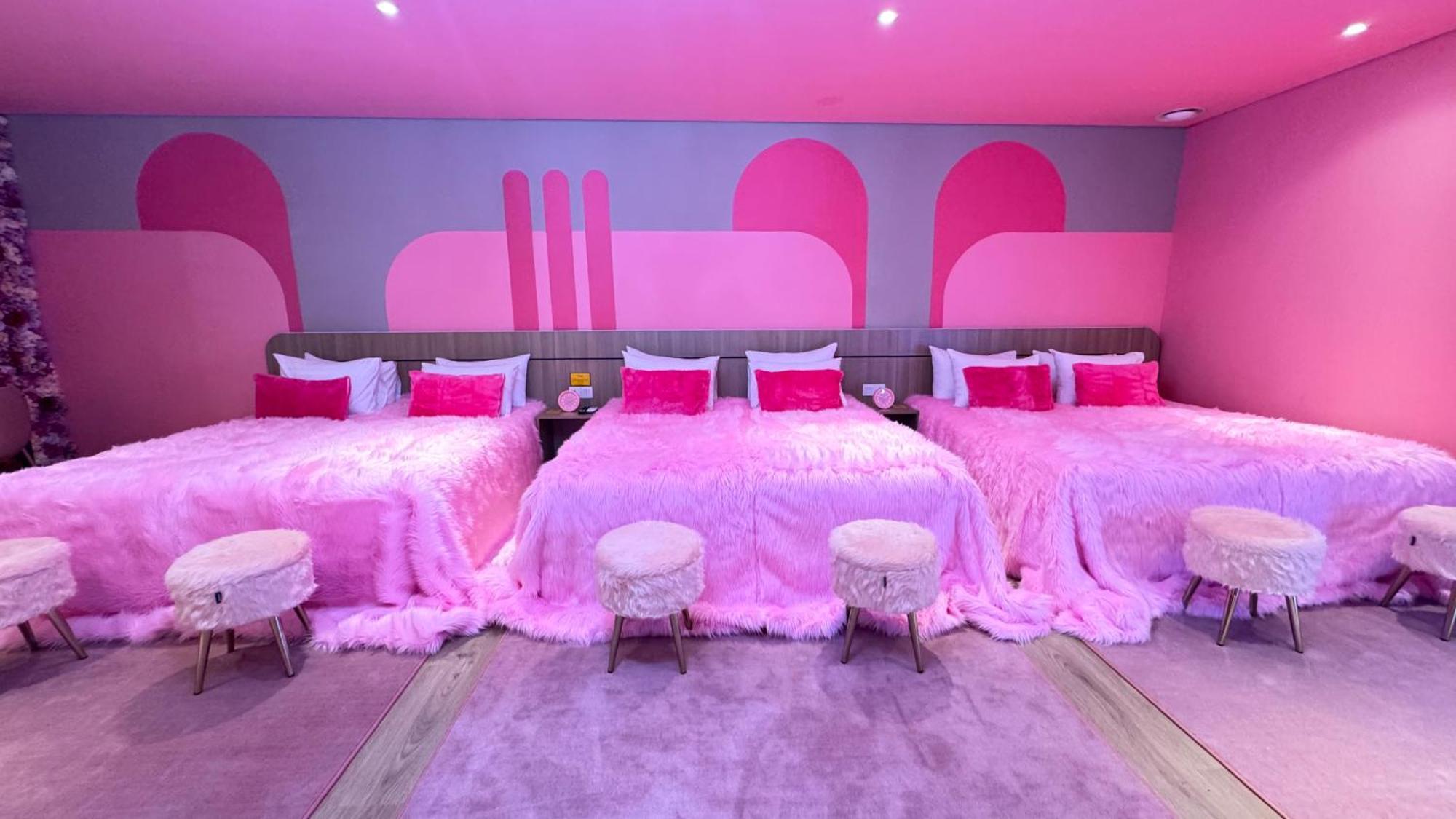ג'קרטה Yellow Bee Resort Cililitan מראה חיצוני תמונה