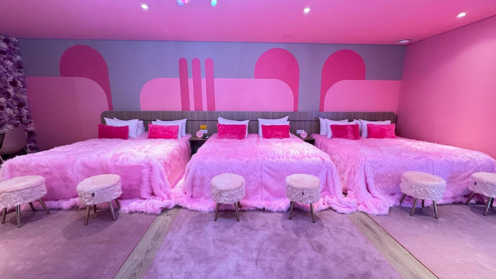 ג'קרטה Yellow Bee Resort Cililitan מראה חיצוני תמונה