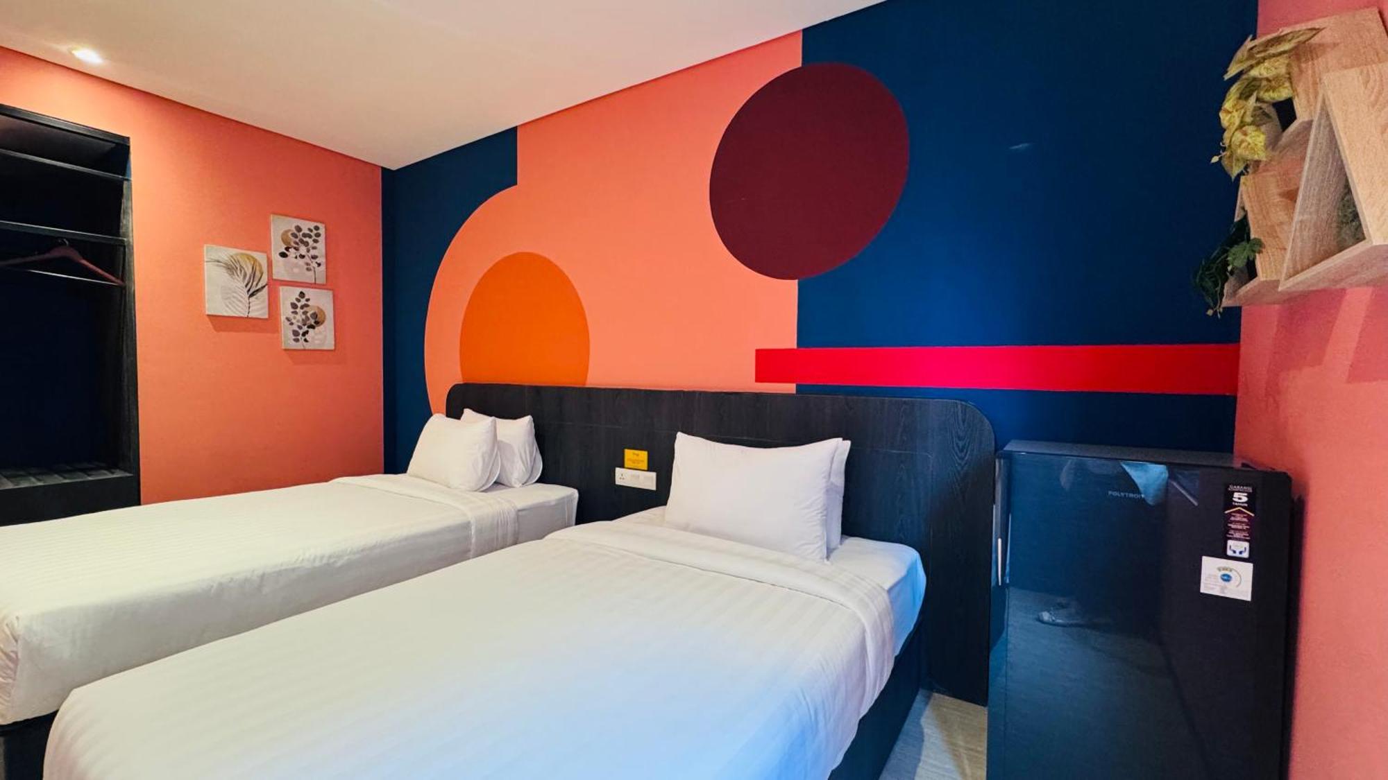ג'קרטה Yellow Bee Resort Cililitan מראה חיצוני תמונה