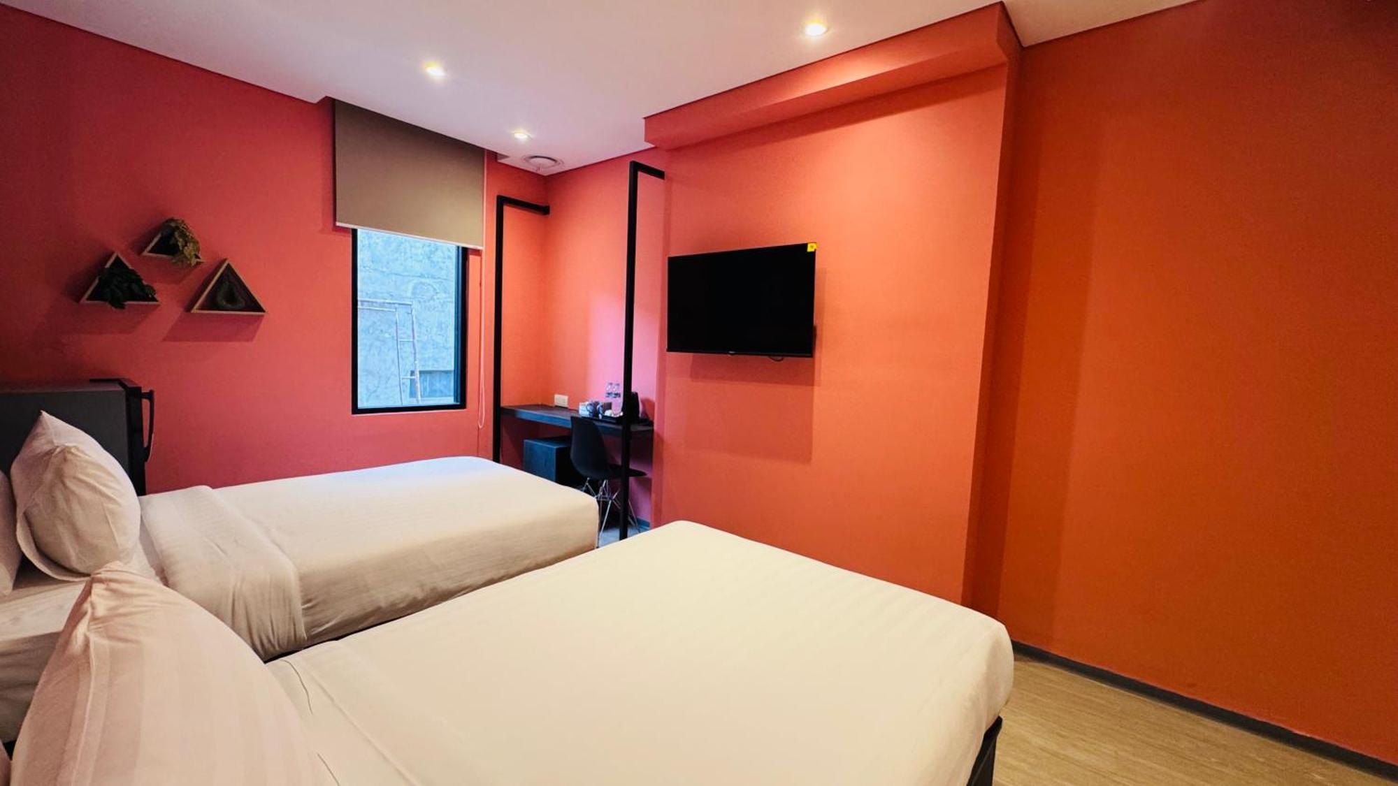 ג'קרטה Yellow Bee Resort Cililitan מראה חיצוני תמונה